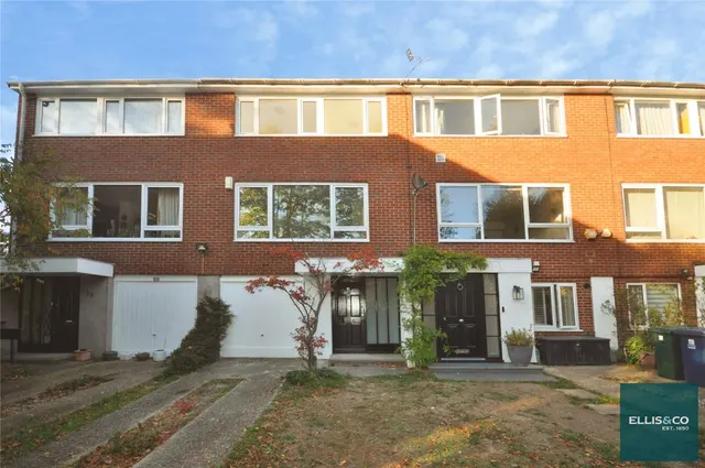 Cyprus Road, Finchley, N3, photo 1