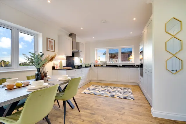 Maldon Road, Burnham-on-Crouch, CM0, photo 2