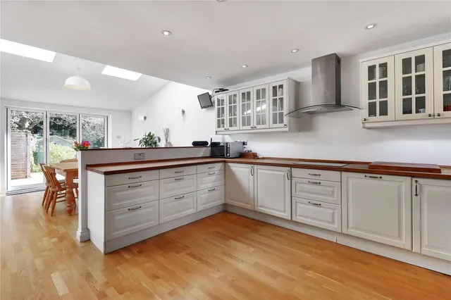 Photo 3 — Benhall Mill Road, Tunbridge Wells, Kent, TN2 5JH