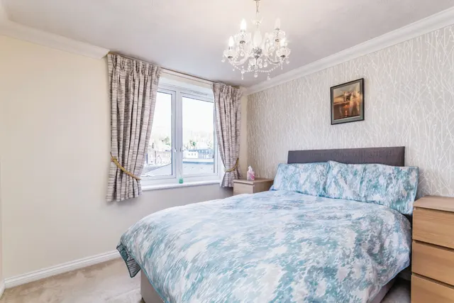 Photo 3 — Caterham Lodge, 2 Stafford Road, Caterham, Surrey, CR3