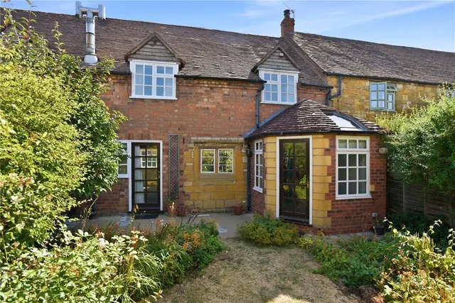 College Farm Drive, Lower Quinton, CV37, photo 1