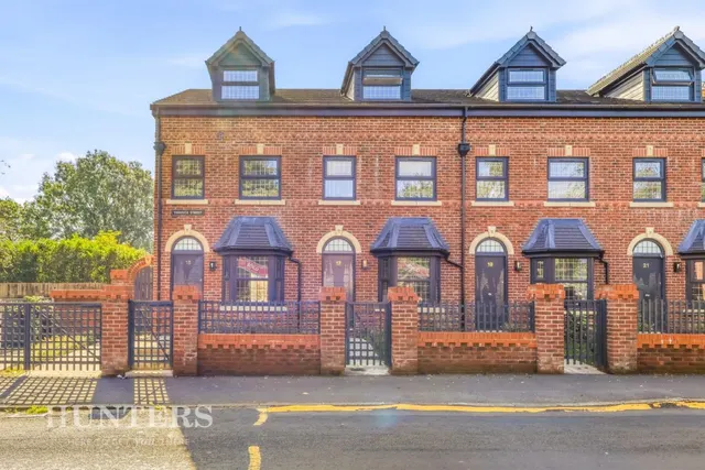 Terence Street, Newton Heath, M40, photo 1