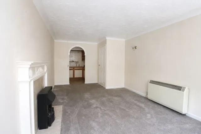 High Street, Baldock, SG7, photo 3
