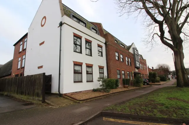 High Street, Baldock, SG7, photo 1