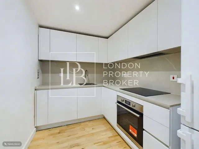 Leyden Street, London, E1, photo 2