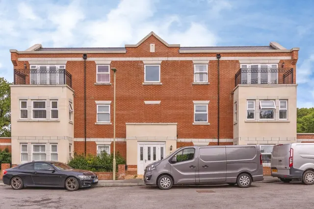 Merritt Way, Waterlooville, PO8, photo 1