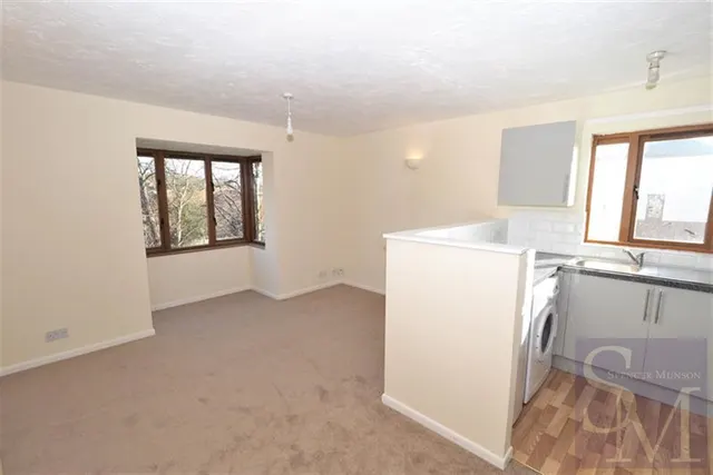 Loughton, IG10, photo 2