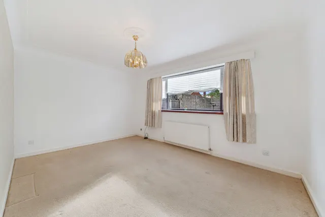 Highfield Road, Widnes, WA8, photo 3