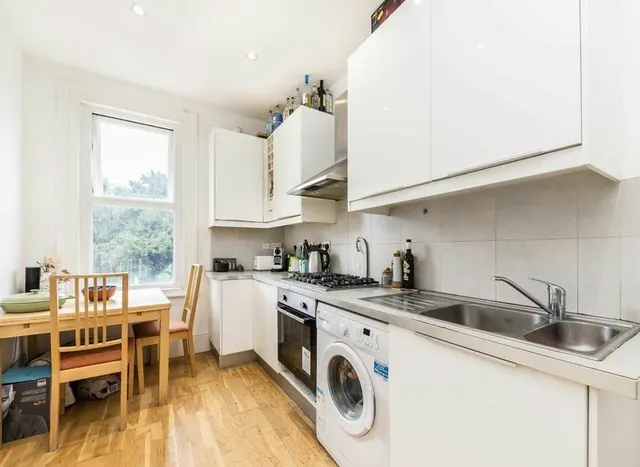 Photo 2 — Elmcourt Road, West Norwood, SE27