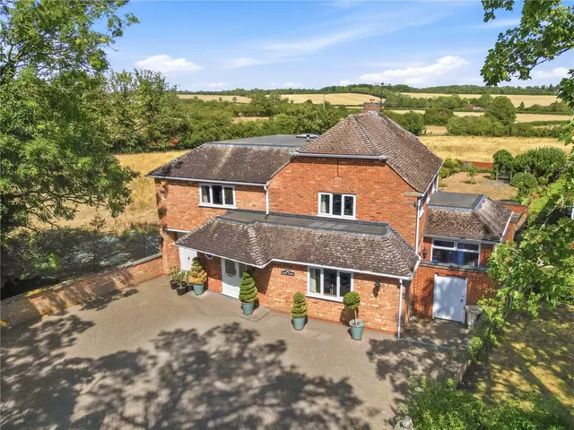 Croft Lane, Temple Grafton, B49, photo 1