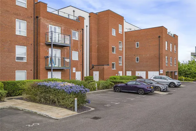 Lett Lane, Castle Hill, DA10, photo 1