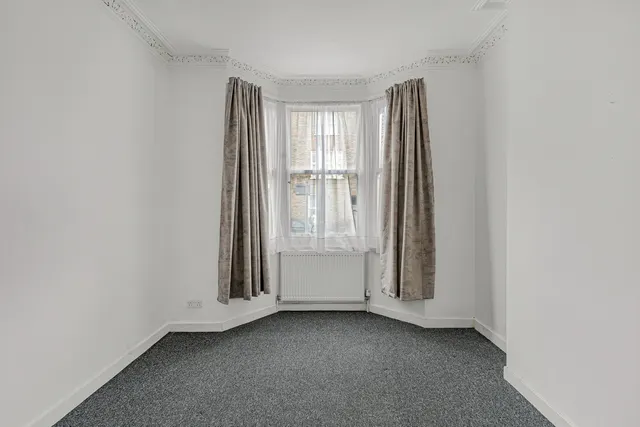 Parish Lane, London, SE20, photo 2