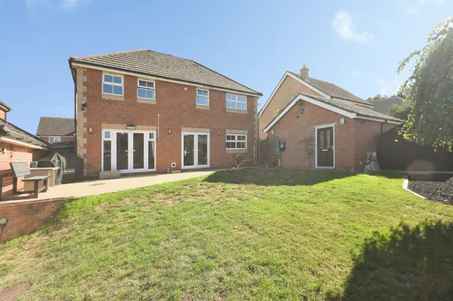 Bridport Way, Braintree, CM7, photo 3