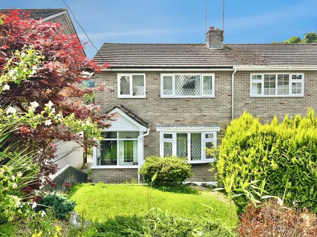 Carnoustie Drive, Saltash, PL12, photo 1