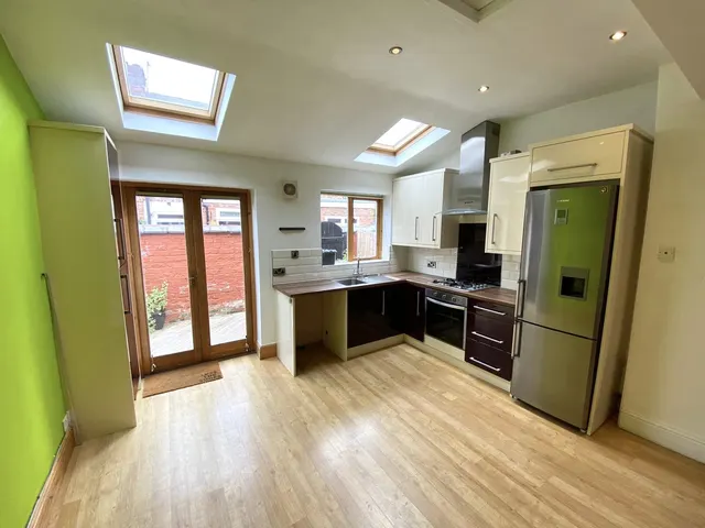 Chiswick Road, Didsbury, M20, photo 2