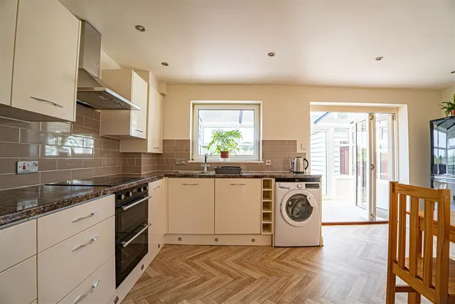Essenden Road, St. Leonards-On-Sea, photo 2