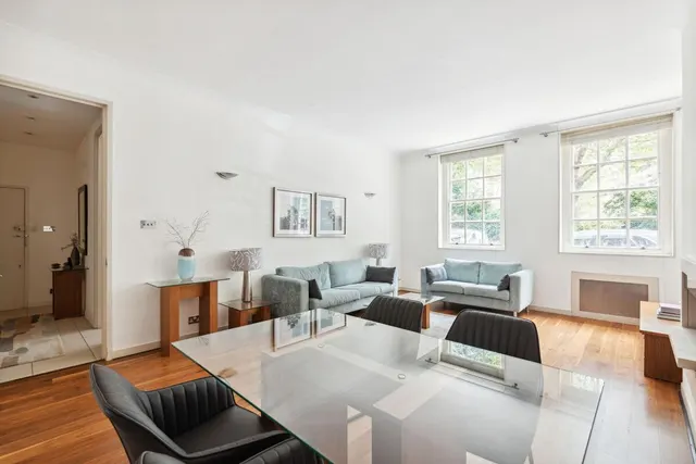 Lowndes Square, London, SW1X, photo 1