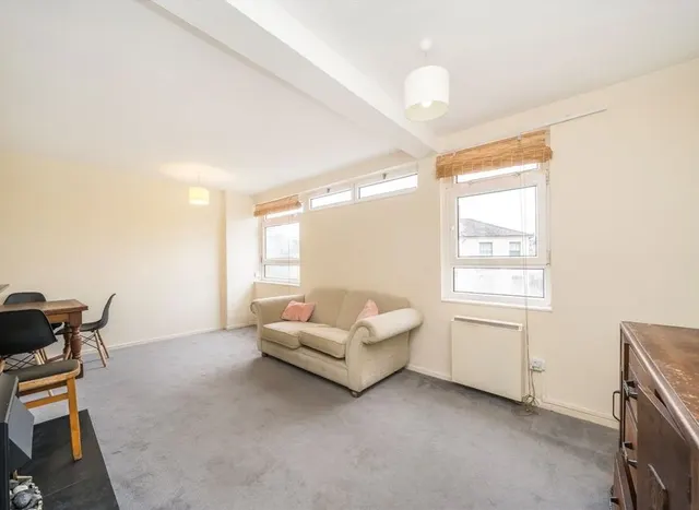 Lacy Road, Putney, SW15, photo 1