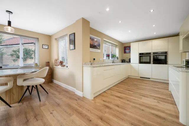 Uffington Road, Barnack, PE9, photo 3