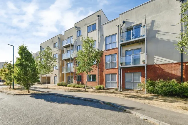 Admiral Drive, STEVENAGE, Hertfordshire, SG1, photo 1