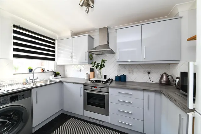 Photo 2 — Grampian Place, Stevenage, Herts, SG1 6DR