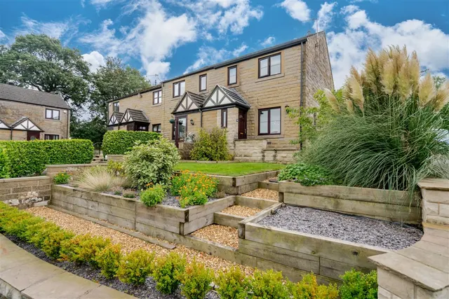Westwood, Carleton, BD23, photo 1