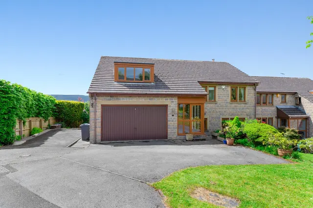 Banklands Avenue, Silsden, BD20, photo 1