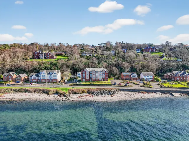 1 Heywood Gardens, Skelmorlie, PA17 5DP, photo 1