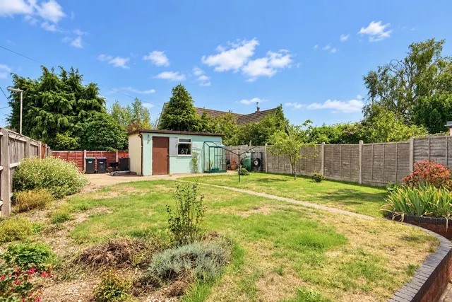 Parsonage Barn Lane, Ringwood, BH24, photo 2