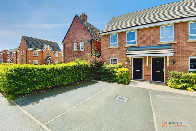 Ettrick Way, Lubbesthorpe, LE19, photo 1