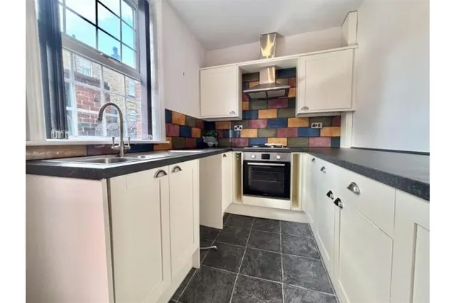 Stanley Street, Brighouse, HD6, photo 2