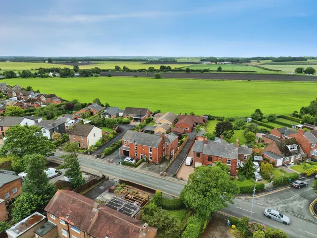 Church Road, Rainford, WA11, photo 2