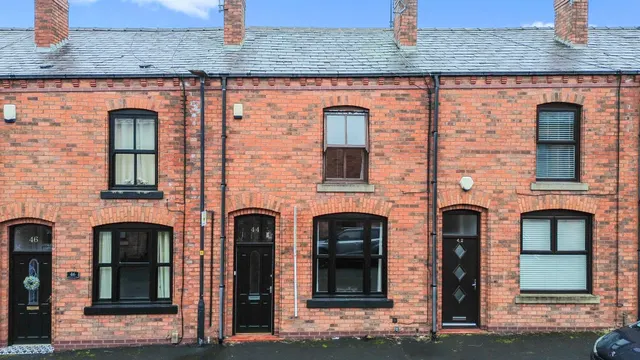 Brideoake Street, Leigh, WN7, photo 1