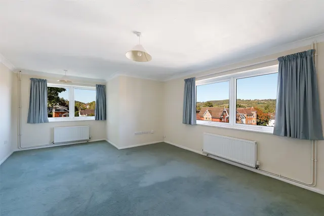 St. Pauls Road West, Dorki, RH4, photo 2