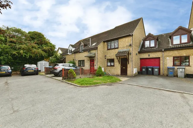 Wyke Road, Trowbridge, photo 1