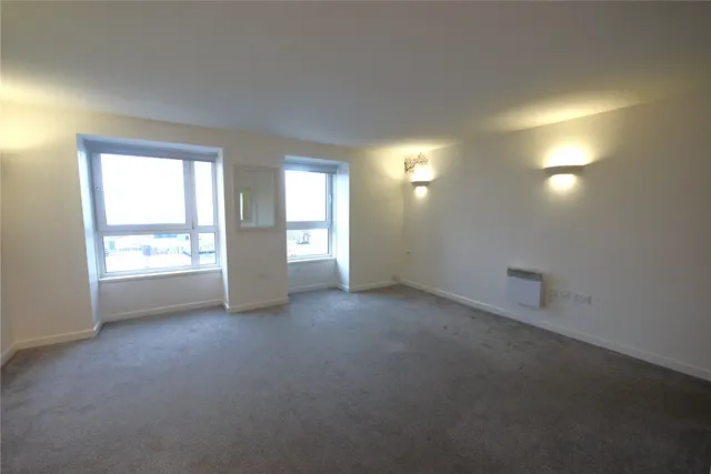 New Road, Brentwood, CM14, photo 2