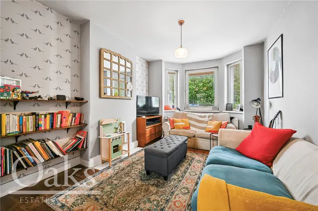 Leonard Road, Streatham Vale, SW16, photo 1