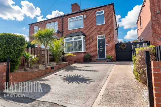 Barber Street, Hoyland, photo 1