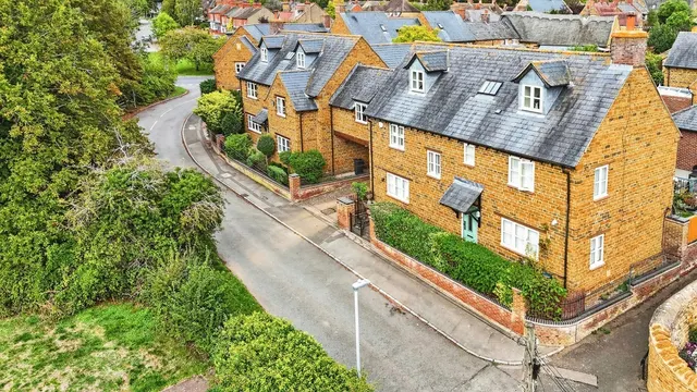 Aggate Way, Earls Barton, NN6, photo 1