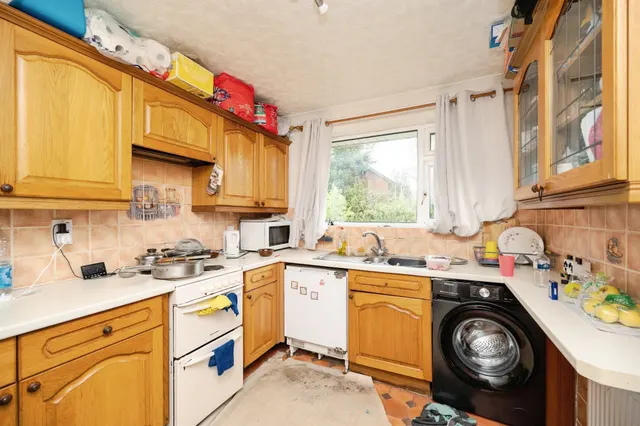 Photo 3 — Sandstone Close, Lower Gornal, Dudley