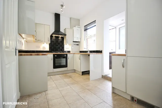 Clayton Street, Leeds, LS26, photo 2