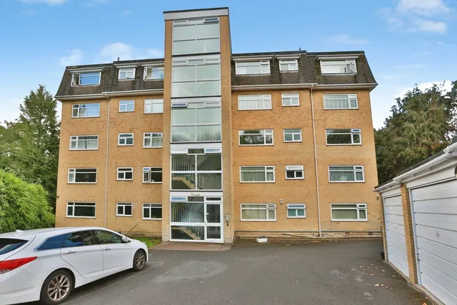 St. Valerie Road, Bournemouth, BH2, photo 2