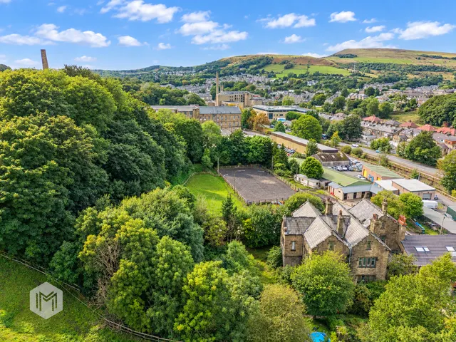 Photo 2 — Cherry Tree House Dam Top, Rossendale, BB4 7PZ