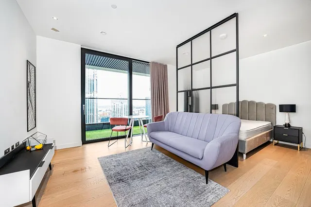2 Wards Place, London, E14 9XJ, photo 1