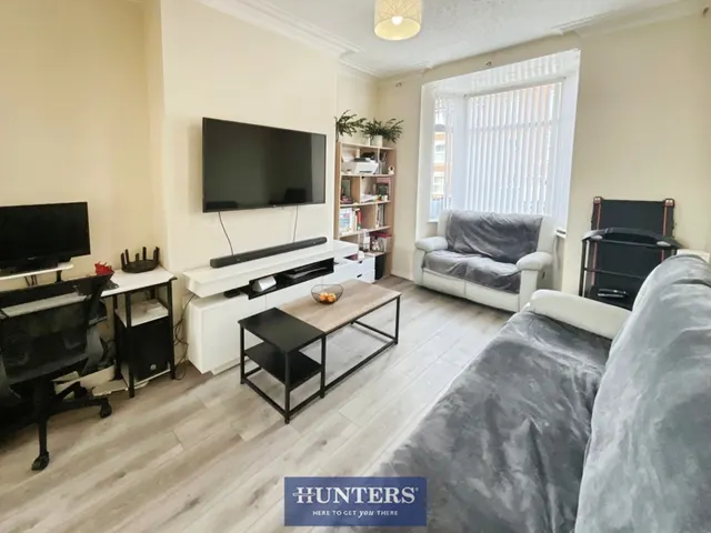 Denton Road, Audenshaw, M34, photo 2