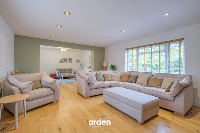 The Ridgeway, Astwood Bank, B96, photo 3