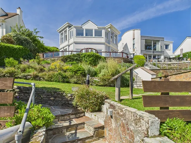 Riviera Lane, St Mawes, TR2, photo 2