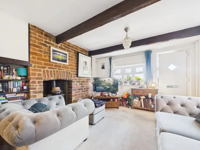 Kentwood Hill, Tilehurst, RG31, photo 3