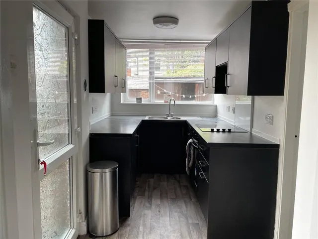 Sherwood Street, Chesterfield, S40, photo 3