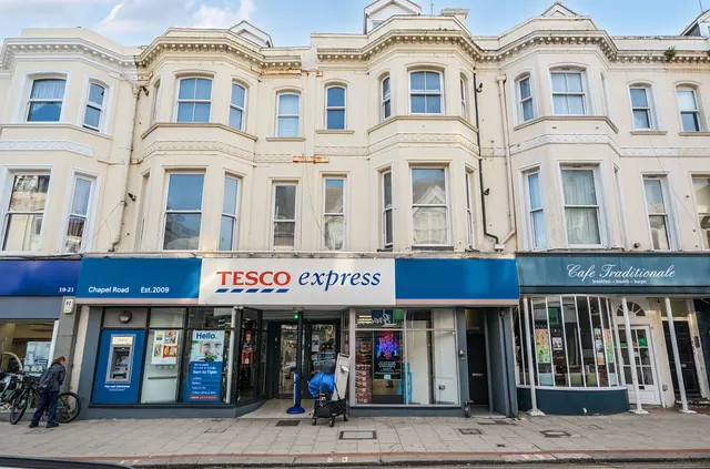 Chapel Road, Worthing, BN11, photo 1